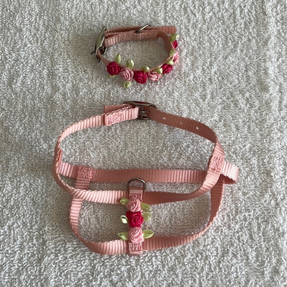 Pets Adjustable Dog Harness and Collar - Picture 1 of 12